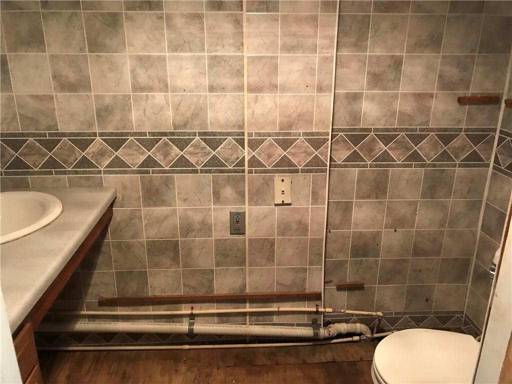 197 Wises Grove Road New Brighton, PA 15066 - Photo 9 of 17 Gallery Image 9