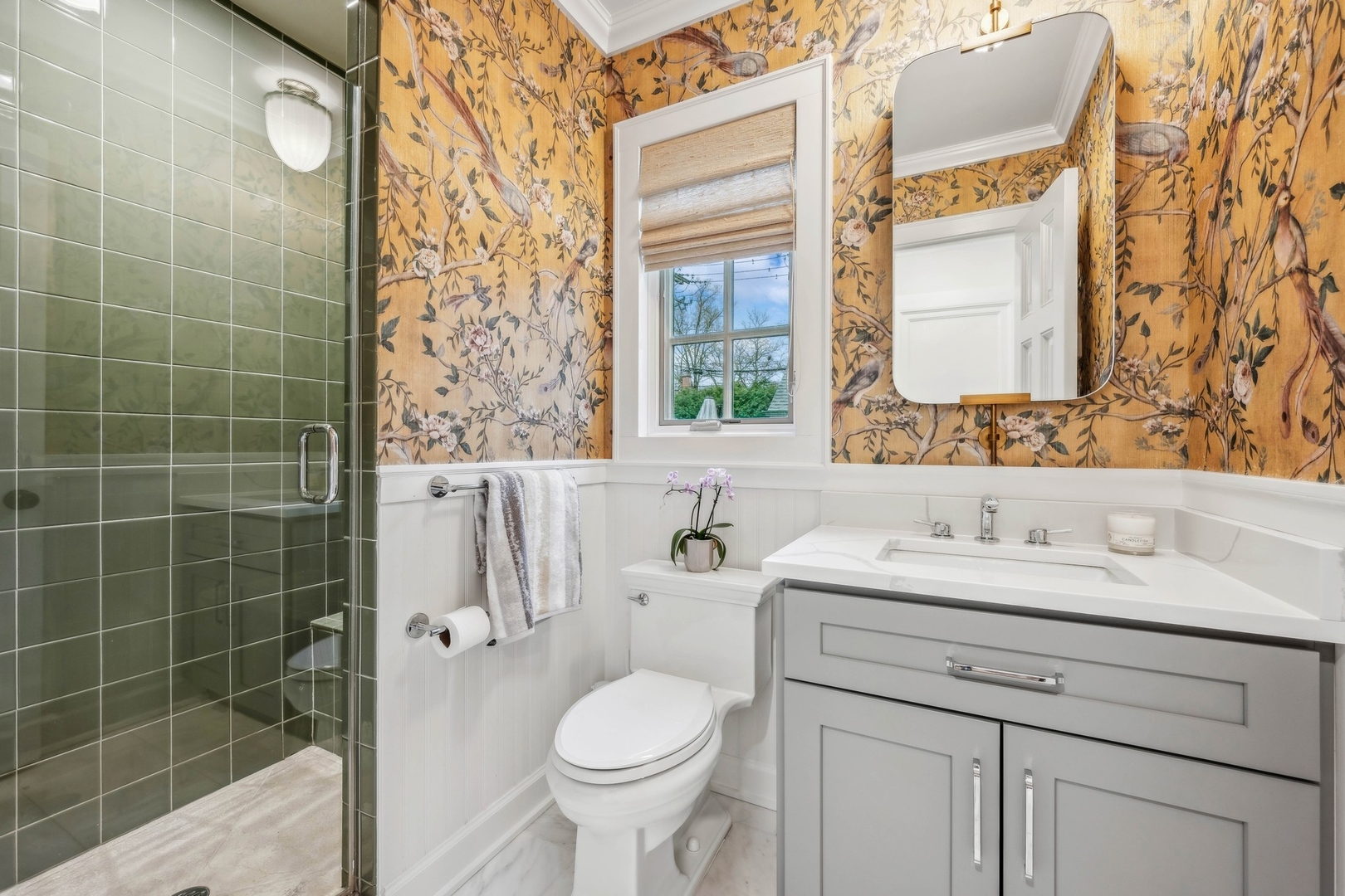 78 Robsart Road Kenilworth, IL 60043 - Photo 23 of 44 a bathroom with a sink toilet and shower