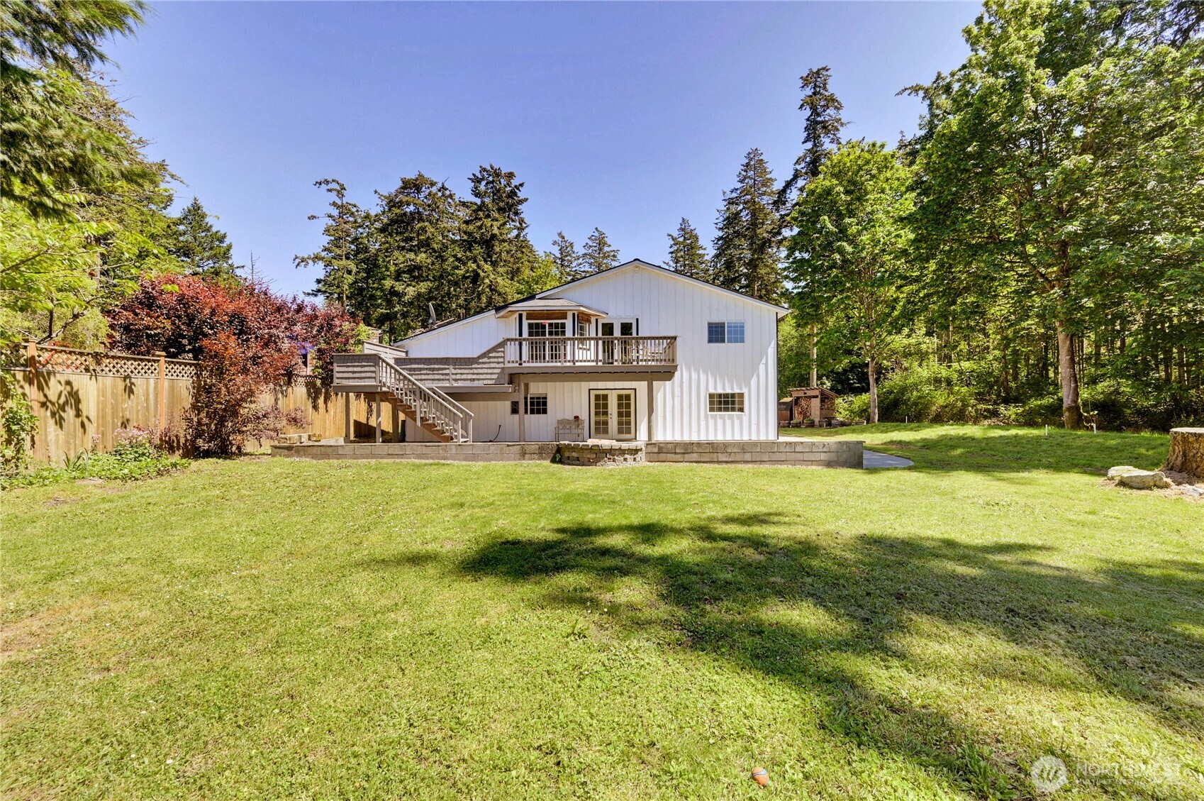 196 Nolton Road Nordland, WA 98358 - Photo 34 of 39 a front view of a house with a yard