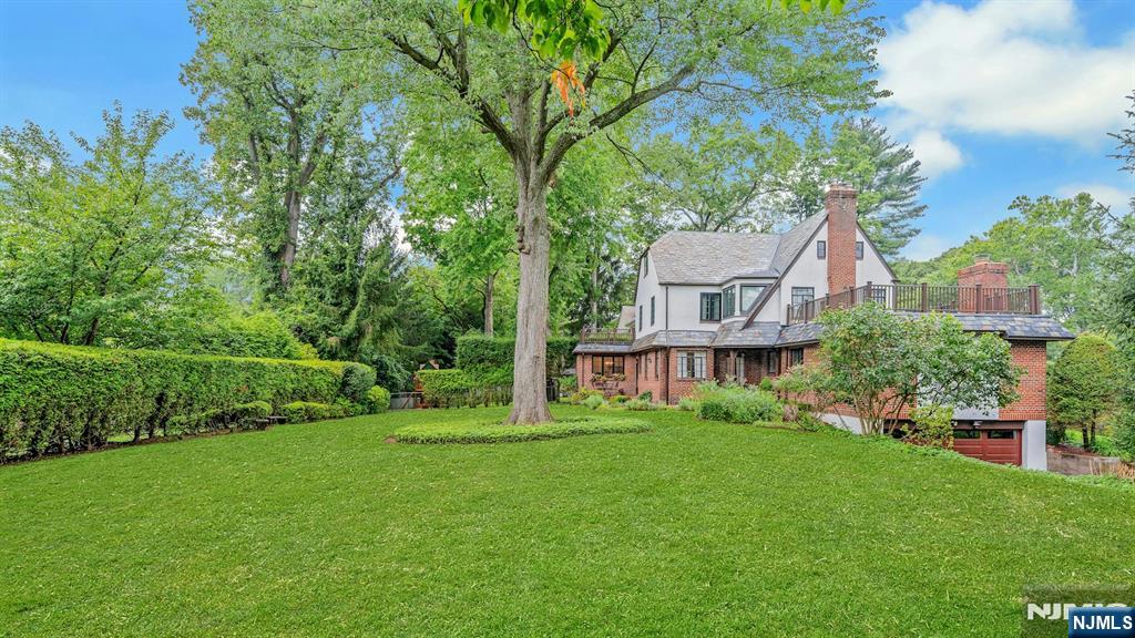 100 Norma Road Harrington Park, NJ 07640 - Photo 40 of 44 Gallery Image 40