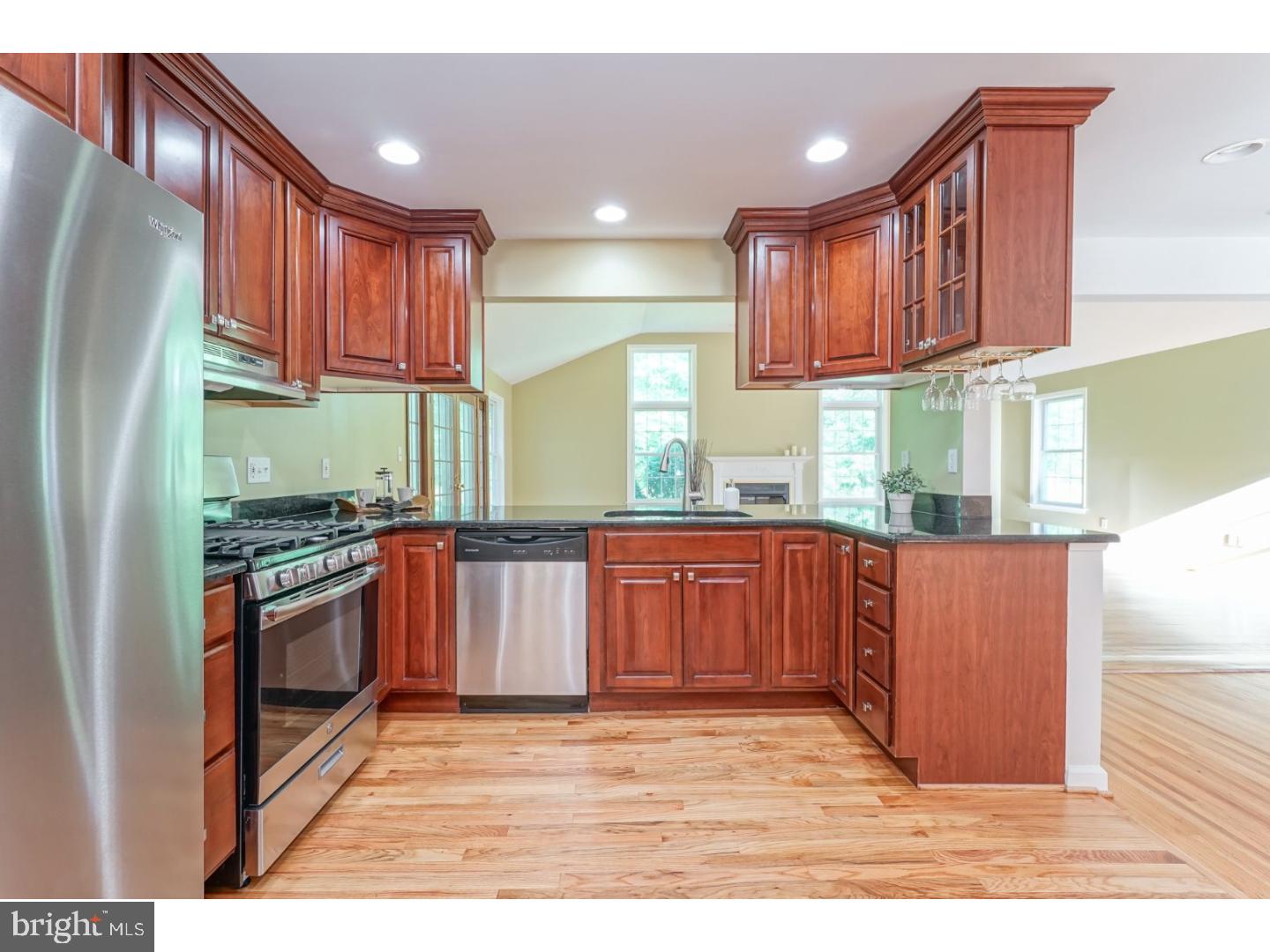 5 Arbor Road Cinnaminson, NJ 08077 - Photo 4 of 25 Gallery Image 4