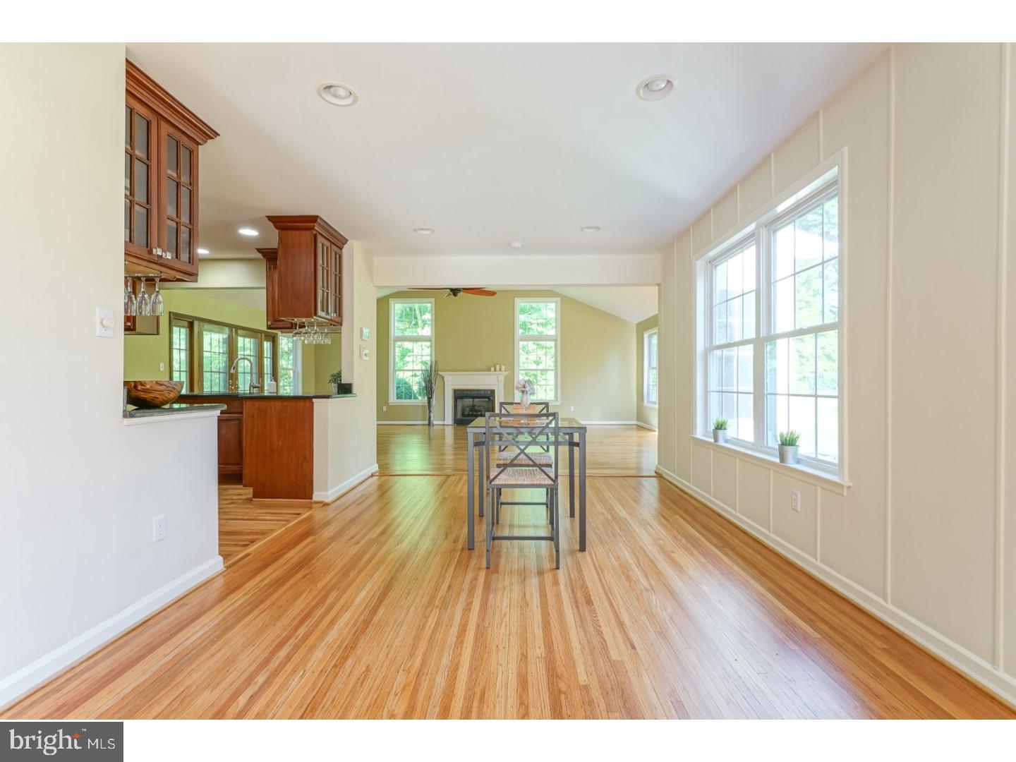 5 Arbor Road Cinnaminson, NJ 08077 - Photo 8 of 25 Gallery Image 8