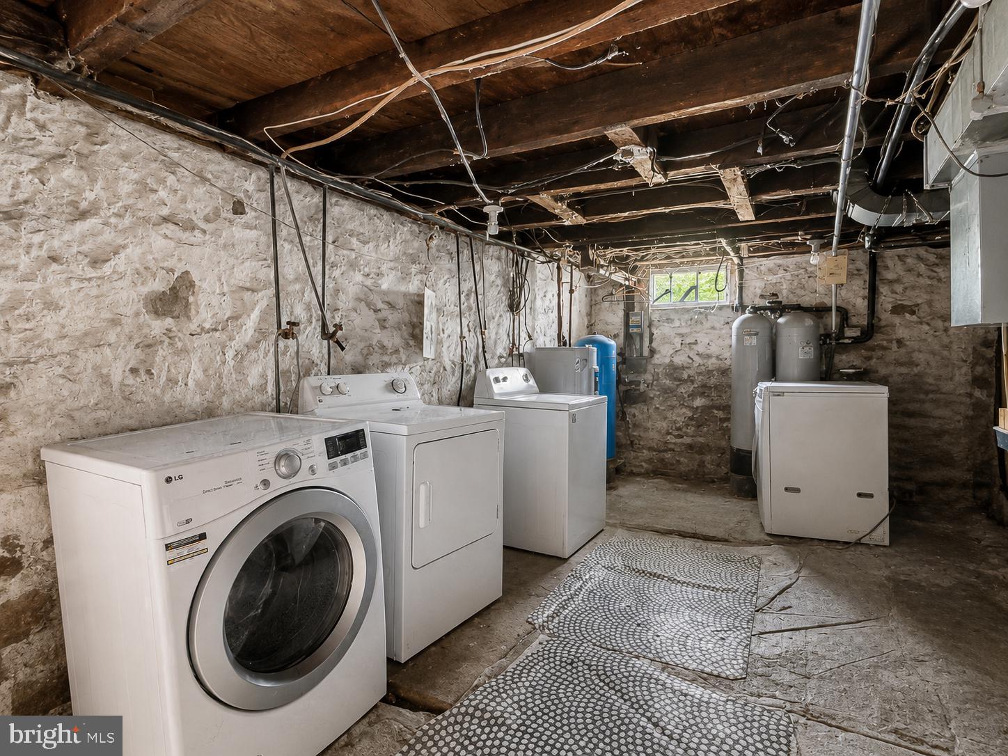 67 Poor Farm Road Pennington, NJ 08534 - Photo 22 of 33 Functional laundry space with charm.