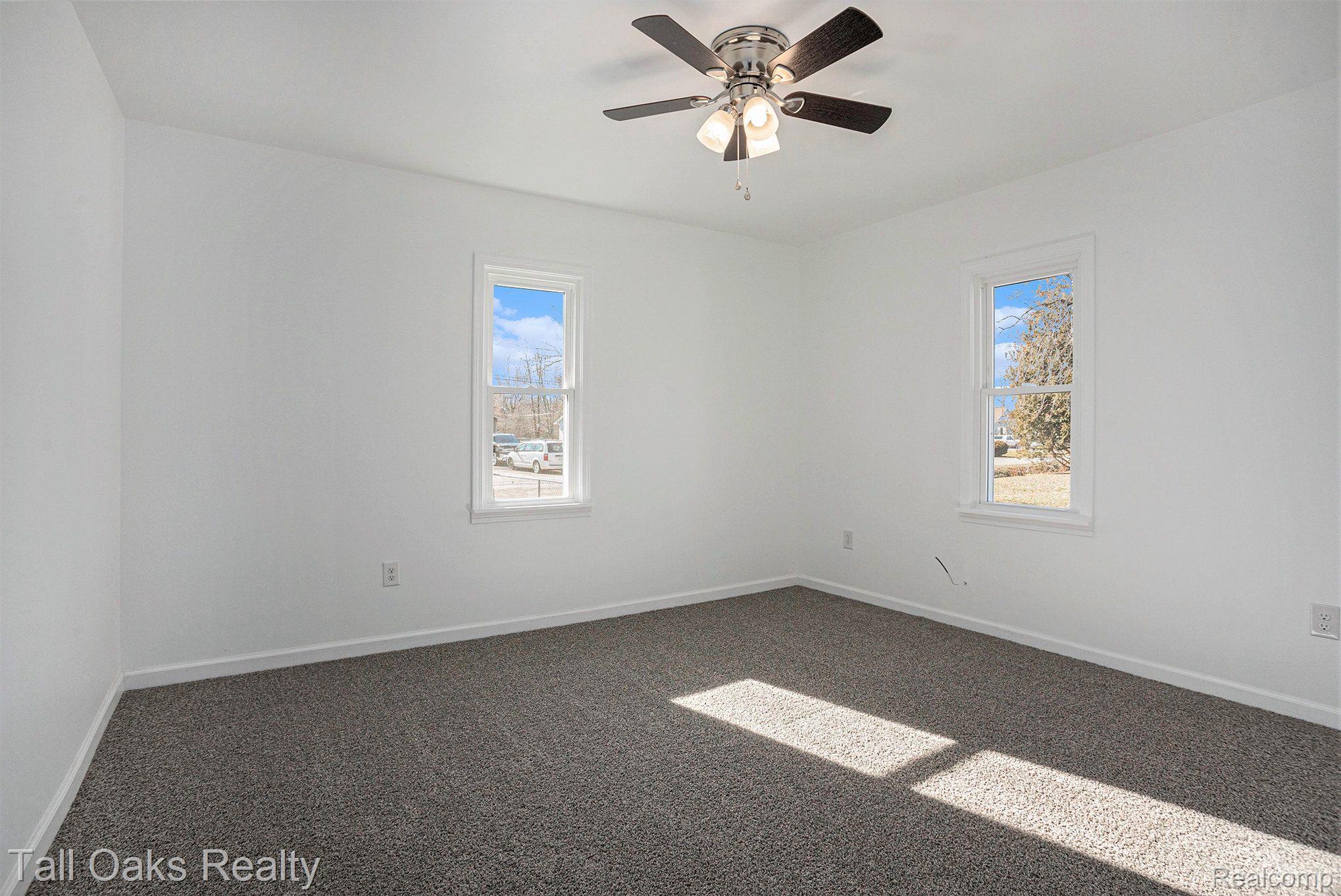 3429 Cramer Road Bay City, MI 48706 - Photo 13 of 16 Gallery Image 13