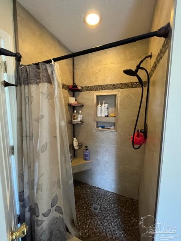 7023 Plank Drive Pensacola, FL 32526 - Photo 14 of 42