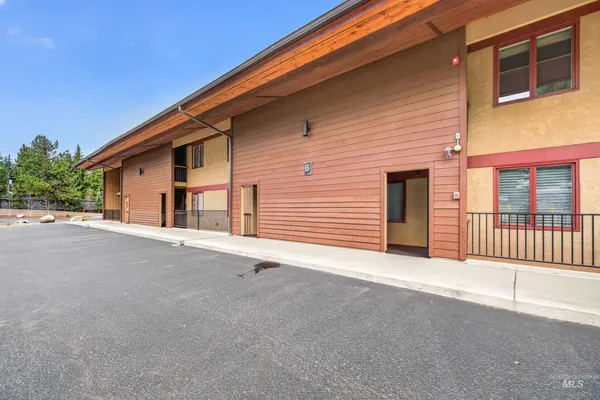 $2,250,000 | 101 East Lake Street, Unit B50, McCall, ID 83638