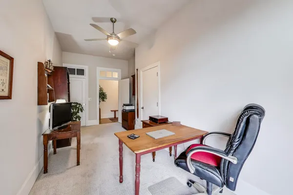 $765,000 | 105 South Cottage Hill Avenue, Unit 206, Elmhurst, IL 60126