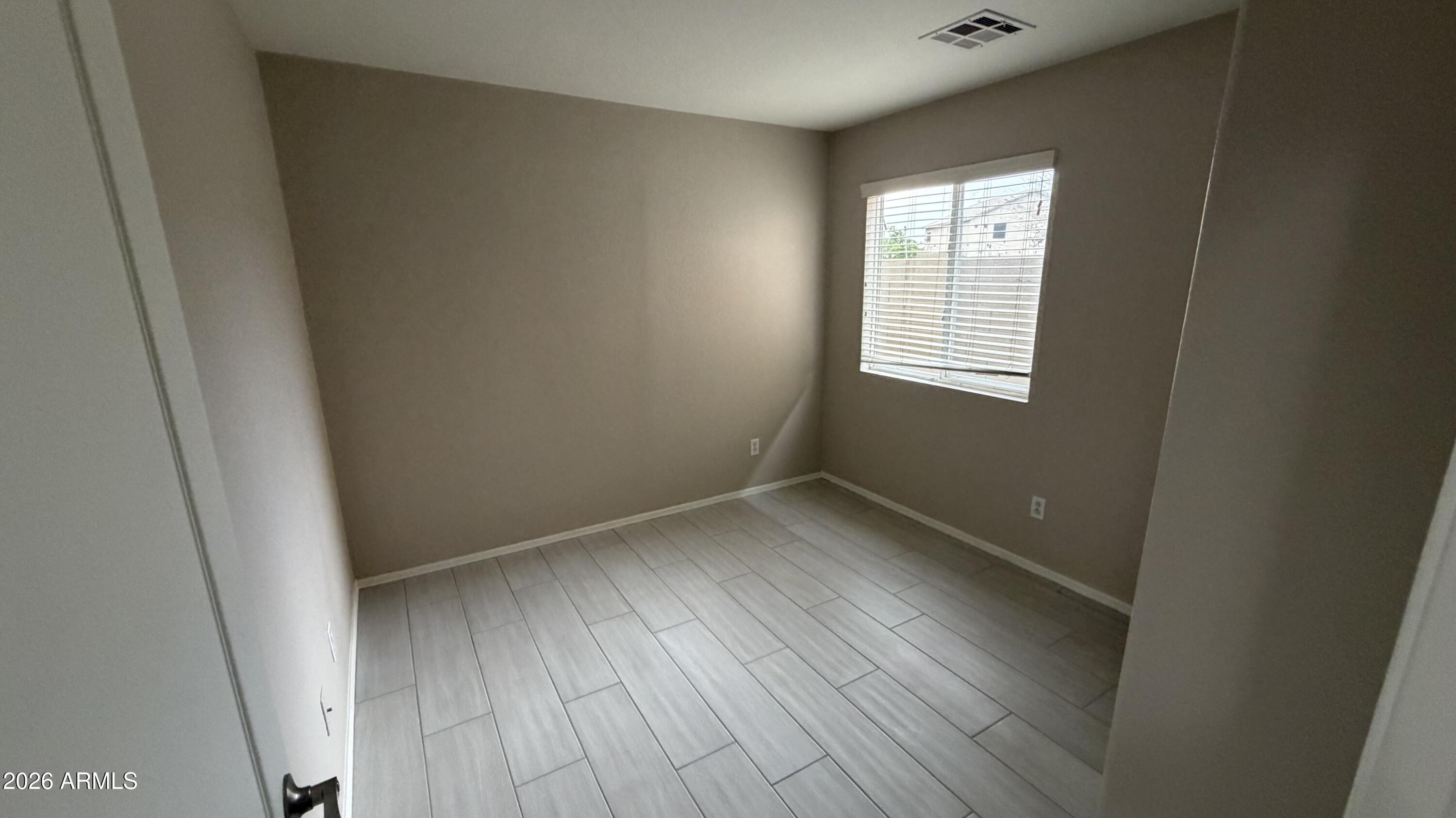 10355 West Alvarado Road Avondale, AZ 85392 - Photo 31 of 34 IMG_2122