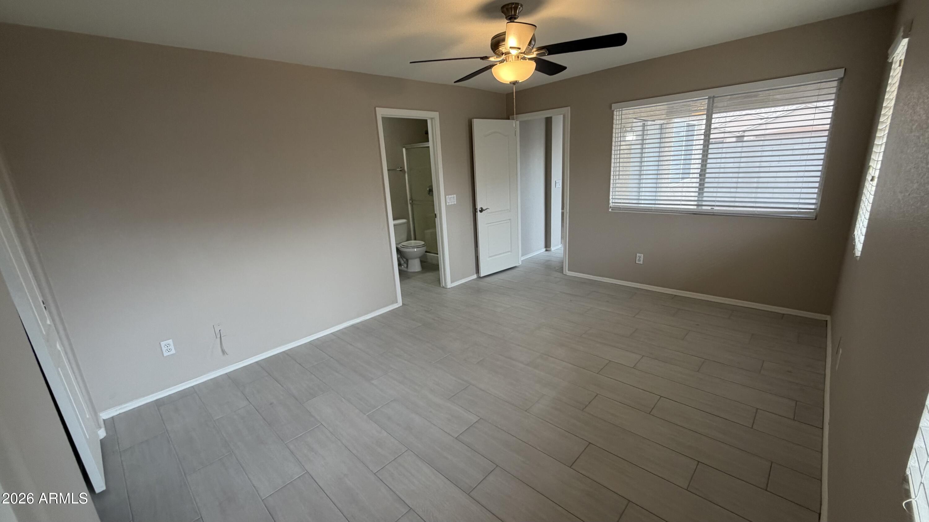 10355 West Alvarado Road Avondale, AZ 85392 - Photo 7 of 34 IMG_2142