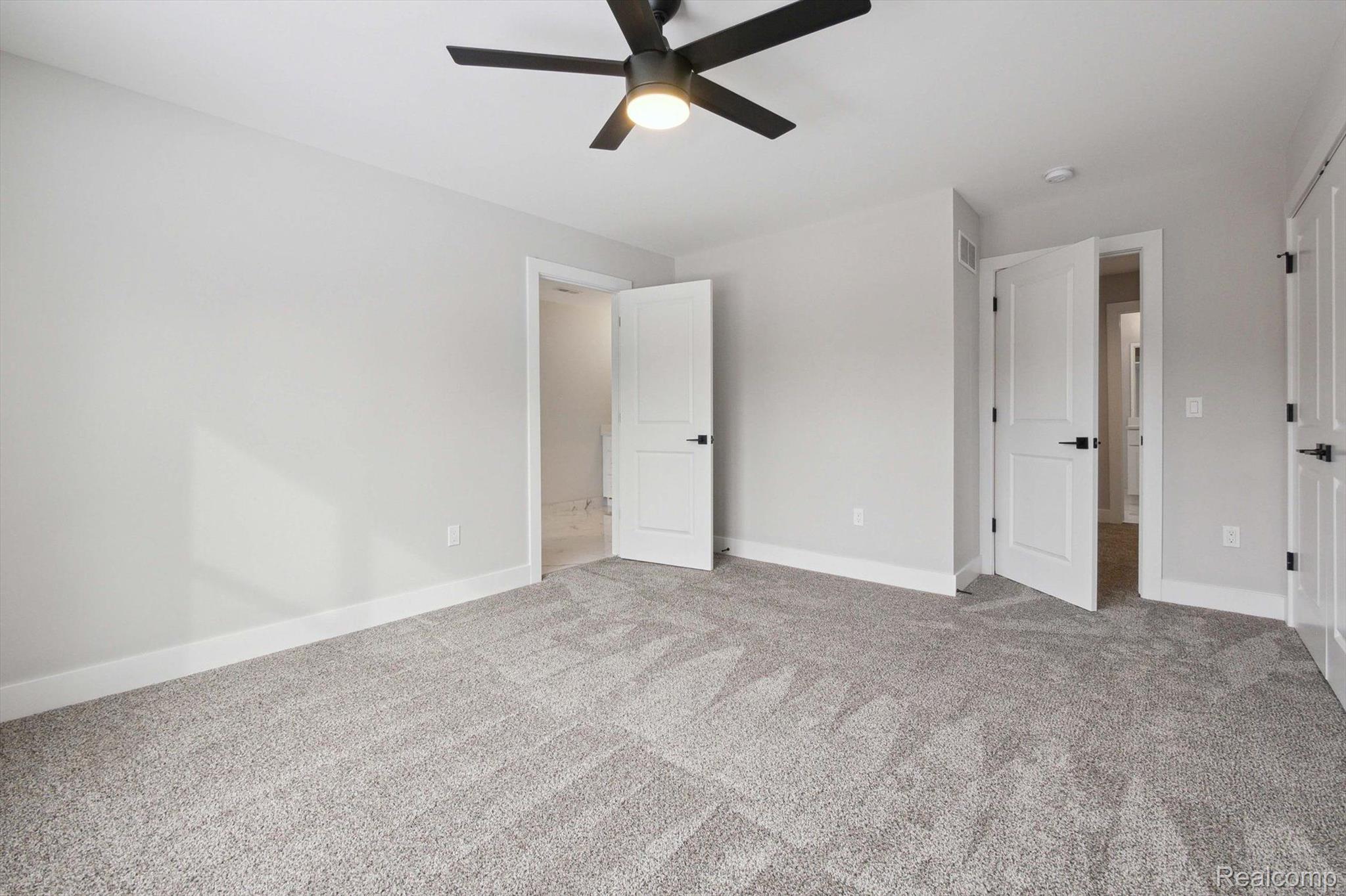 78 South Rochester Road Oakland, MI 48363 - Photo 33 of 43 Gallery Image 33