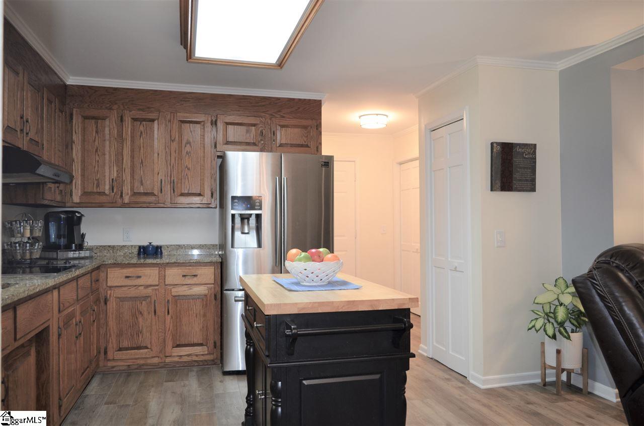515 Fruitville Road Greenville, SC 29607 - Photo 9 of 34 Gallery Image 9