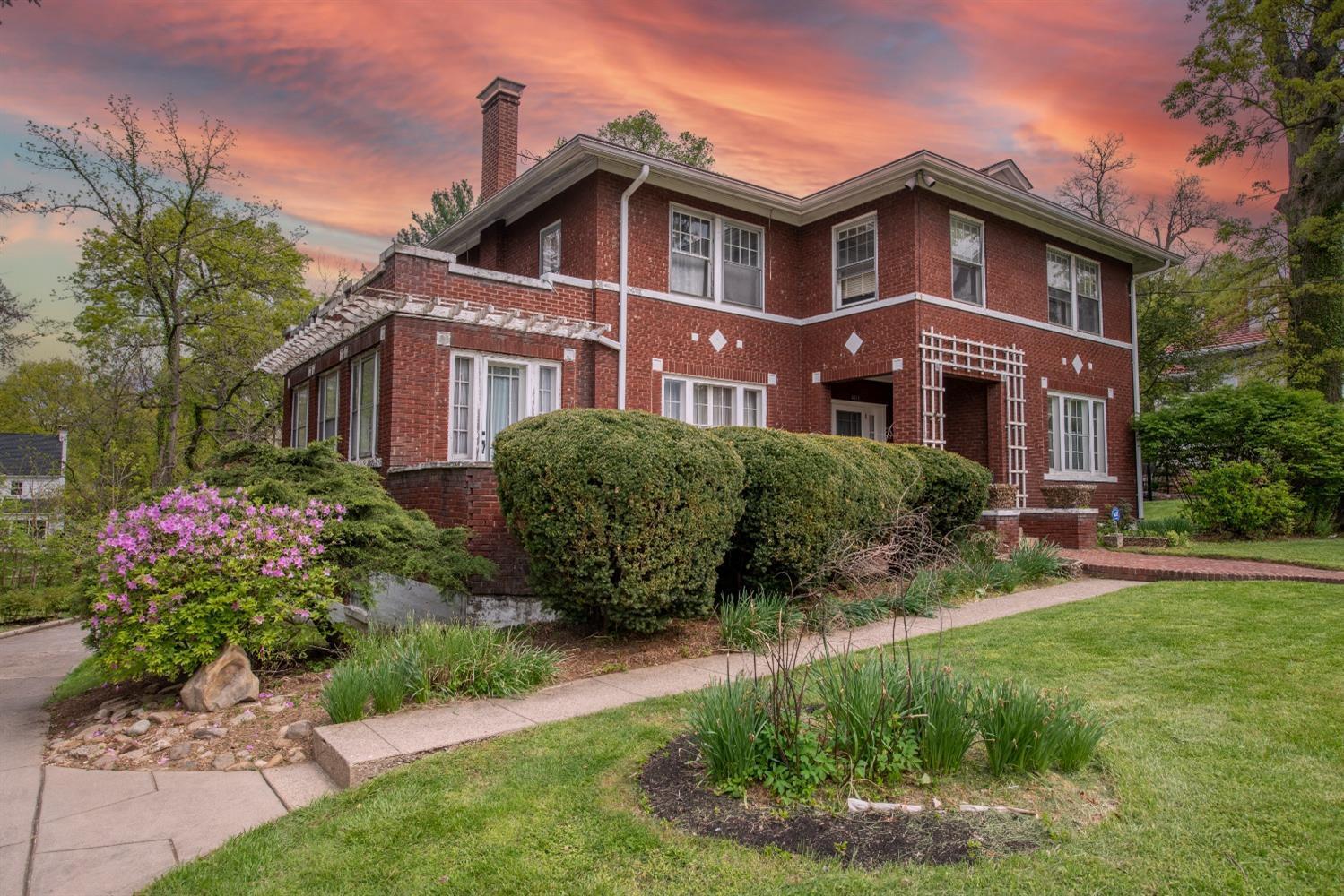 6319 Montgomery Road Cincinnati, OH 45213 - Photo 3 of 47 Gallery Image 3