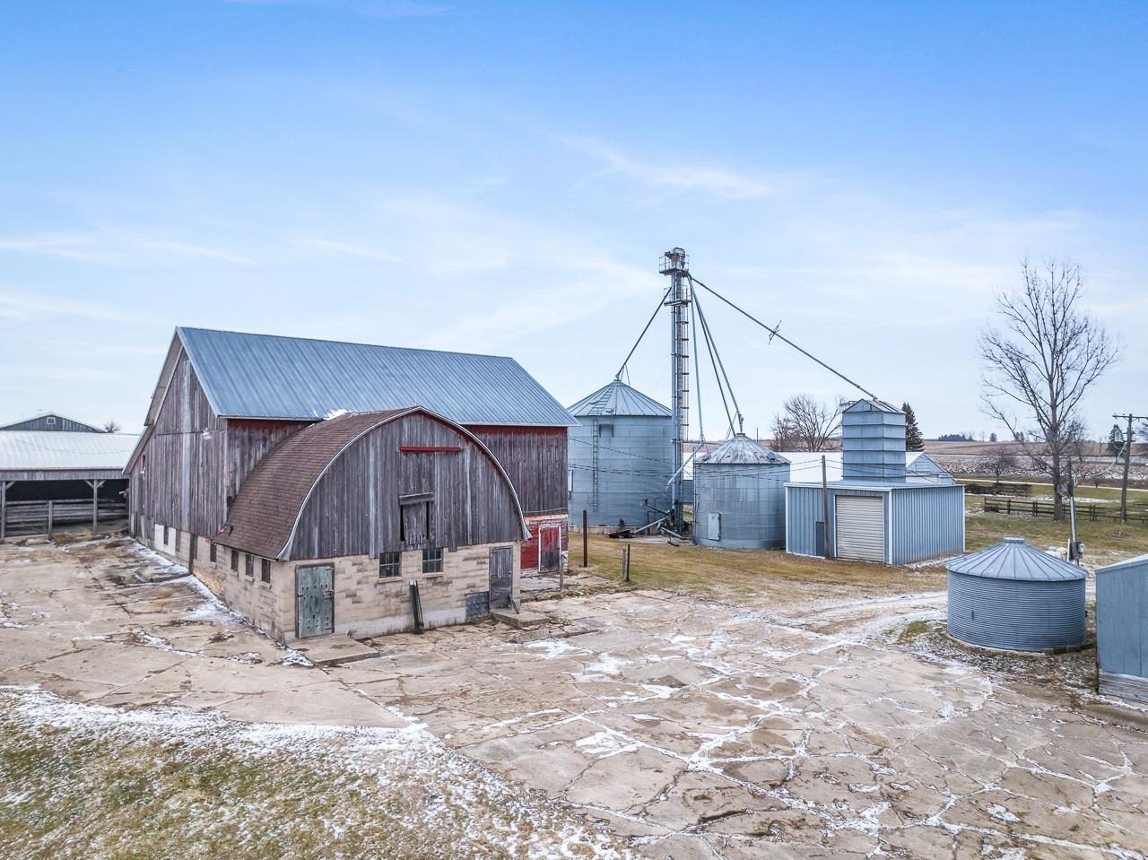 3178 North Berlin School Road Ridott, IL 61067 - Photo 33 of 47 a view of a house with a yard