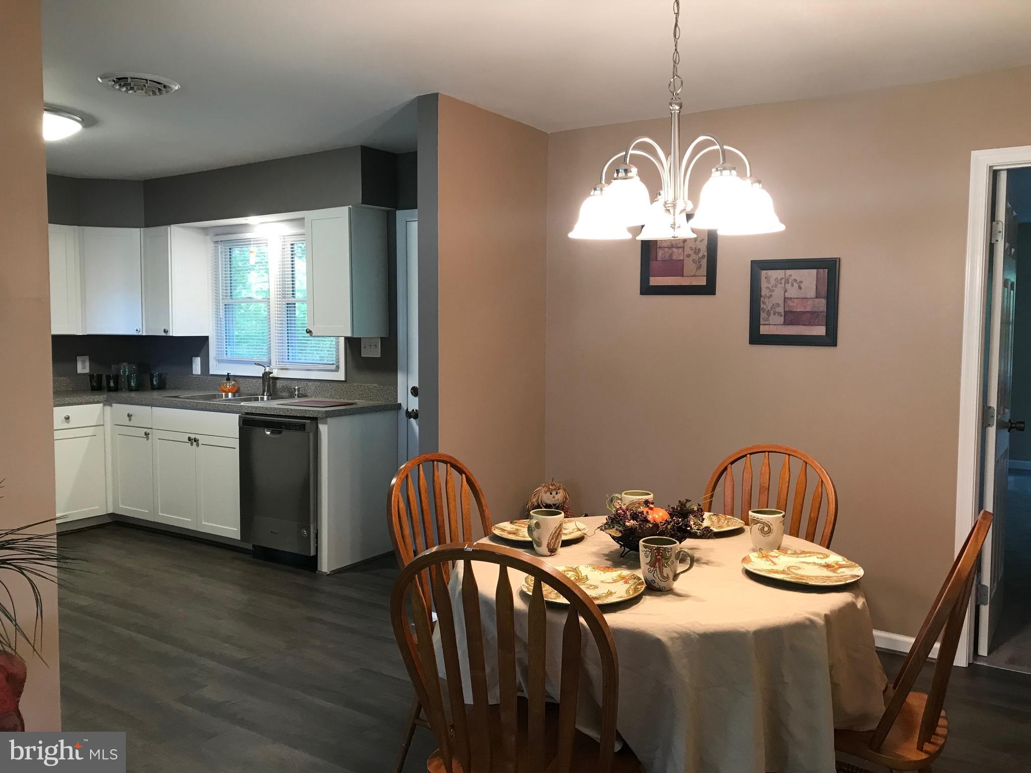 11459 Ridgely Road Ridgely, MD 21660 - Photo 6 of 15 Nice Dining Area