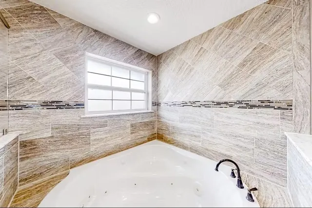 $3,899 | 10 Comet Court, Palm Coast, FL 32137