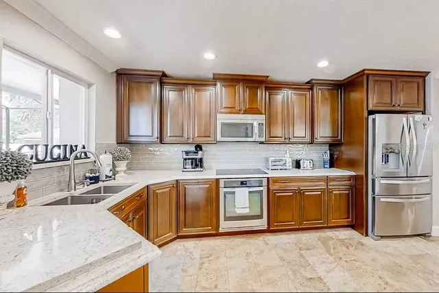 $3,899 | 10 Comet Court, Palm Coast, FL 32137