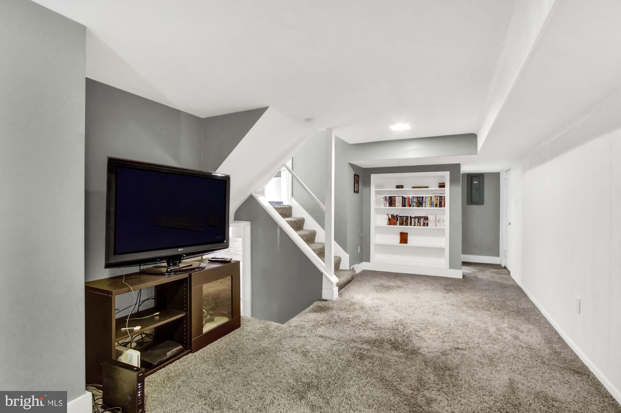 2432 Wharton Road York, PA 17402 - Photo 12 of 27 Gallery Image 12