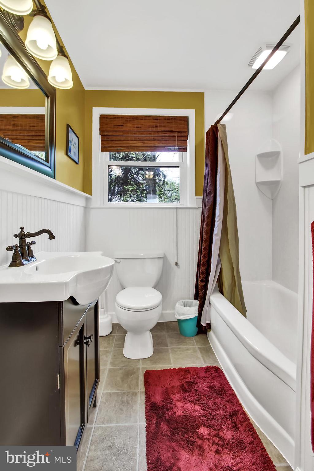 2432 Wharton Road York, PA 17402 - Photo 18 of 27 Gallery Image 18