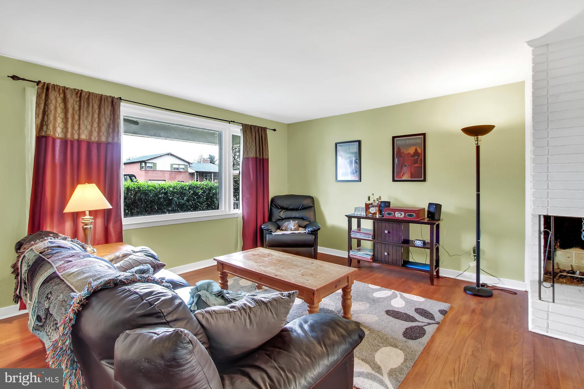 2432 Wharton Road York, PA 17402 - Photo 5 of 27 Gallery Image 5