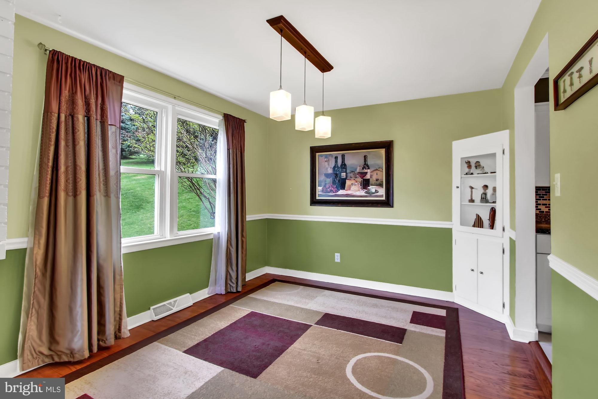 2432 Wharton Road York, PA 17402 - Photo 7 of 27 Gallery Image 7