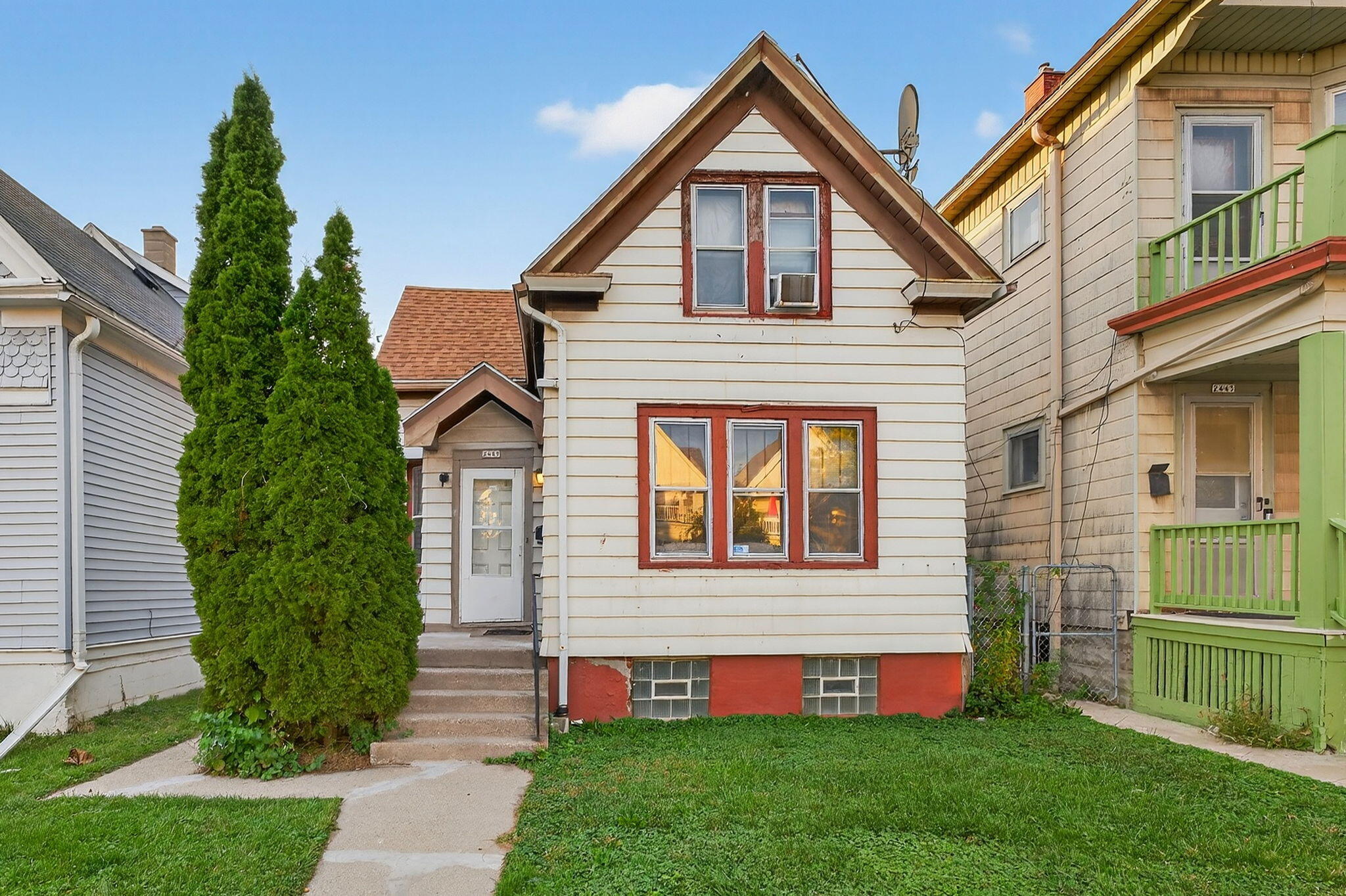 3-web-or-mls-P1115415