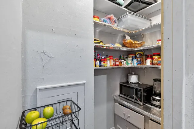 $180,000 | 2449 South 13th Street, Milwaukee, WI 53215