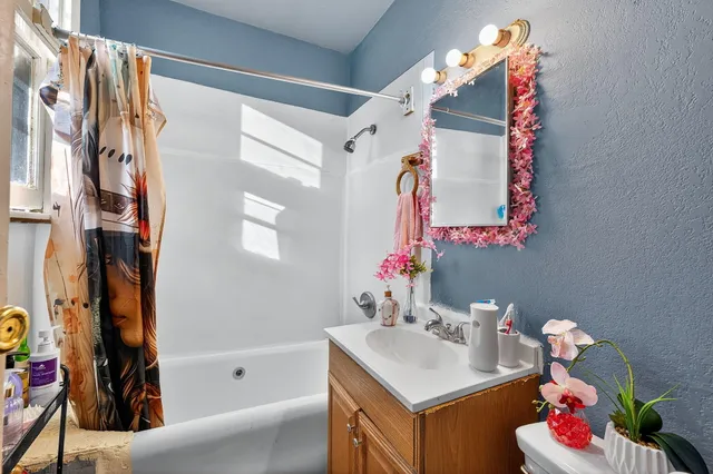 $180,000 | 2449 South 13th Street, Milwaukee, WI 53215