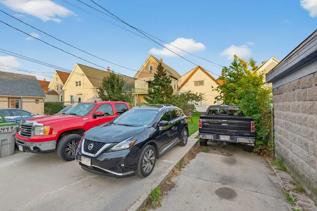 $180,000 | 2449 South 13th Street, Milwaukee, WI 53215