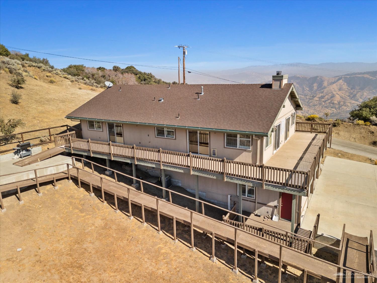 26300 Rifle Court Tehachapi, CA 93561 - Photo 25 of 34 Gallery Image 25