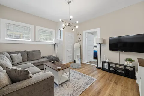 $525,000 | 2503 Gonzales Street, Austin, TX 78702