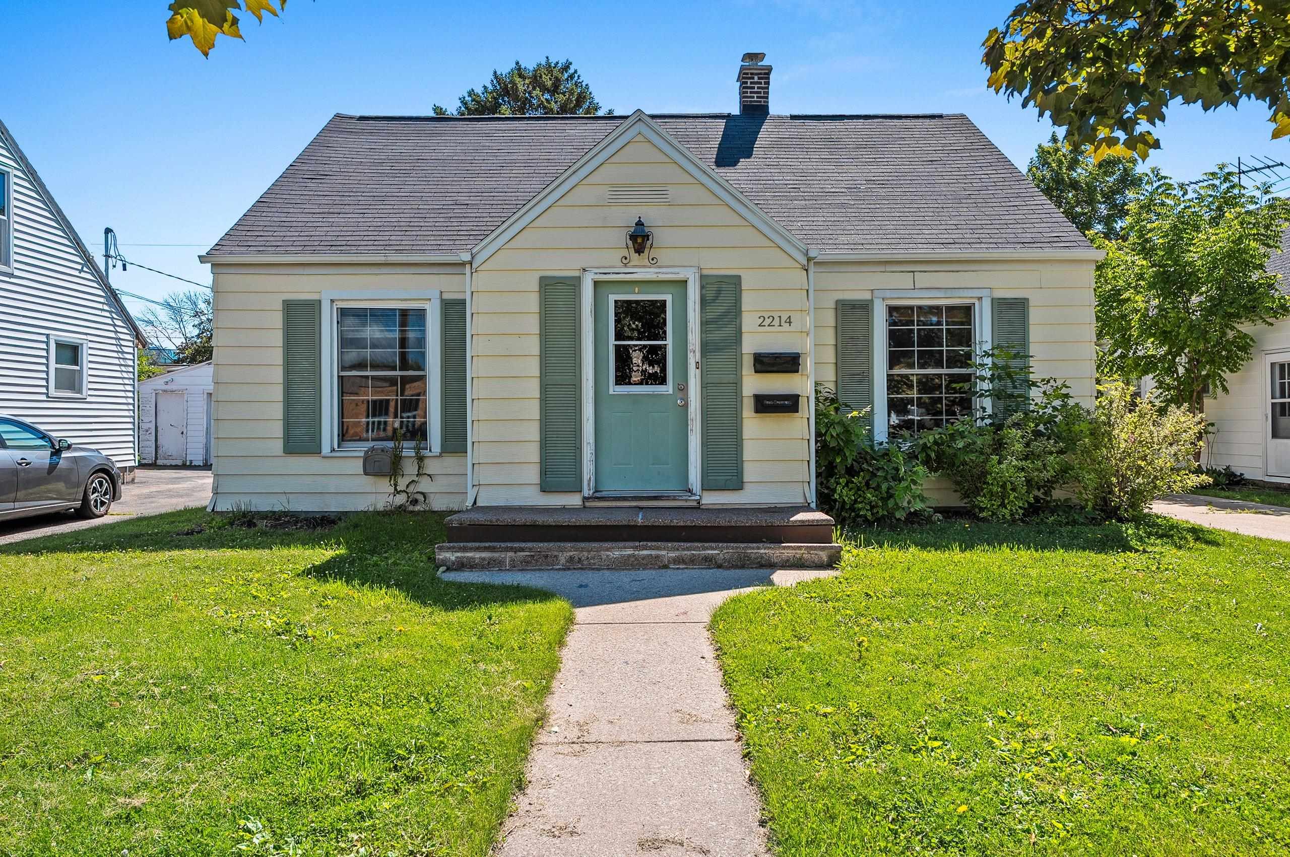 2214 North Division Street Appleton, WI 54911 - Photo 41 of 51