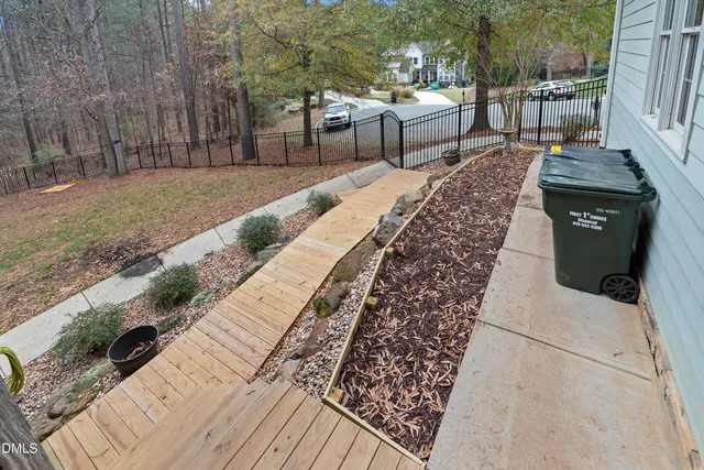 $1,350,000 | 11 Grey Oak, Pittsboro, NC 27312