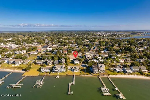 $2,350,000 | 2101 Evans Street, Morehead City, NC 28557
