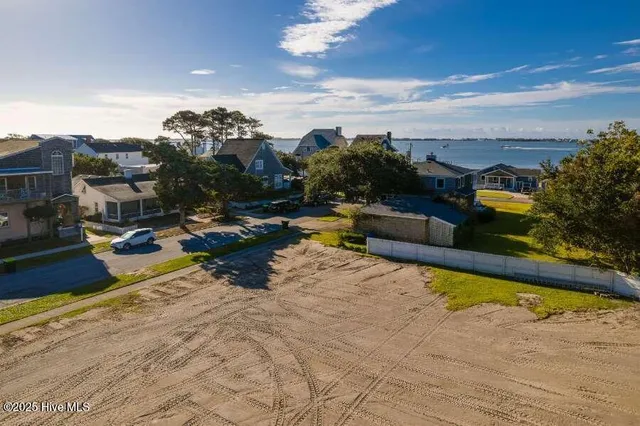 $2,350,000 | 2101 Evans Street, Morehead City, NC 28557