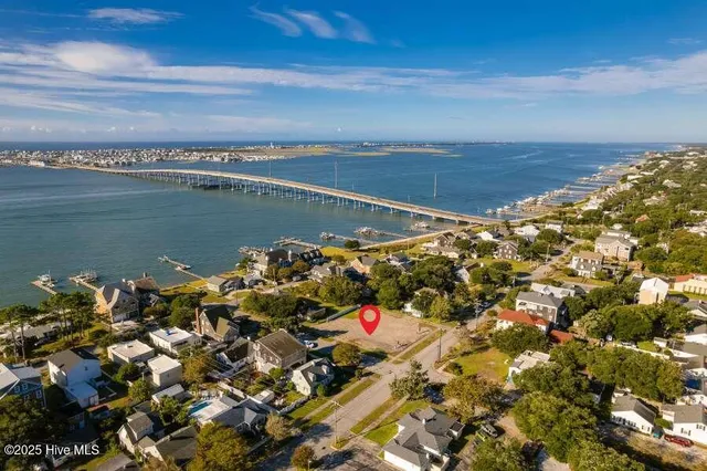 $2,350,000 | 2101 Evans Street, Morehead City, NC 28557