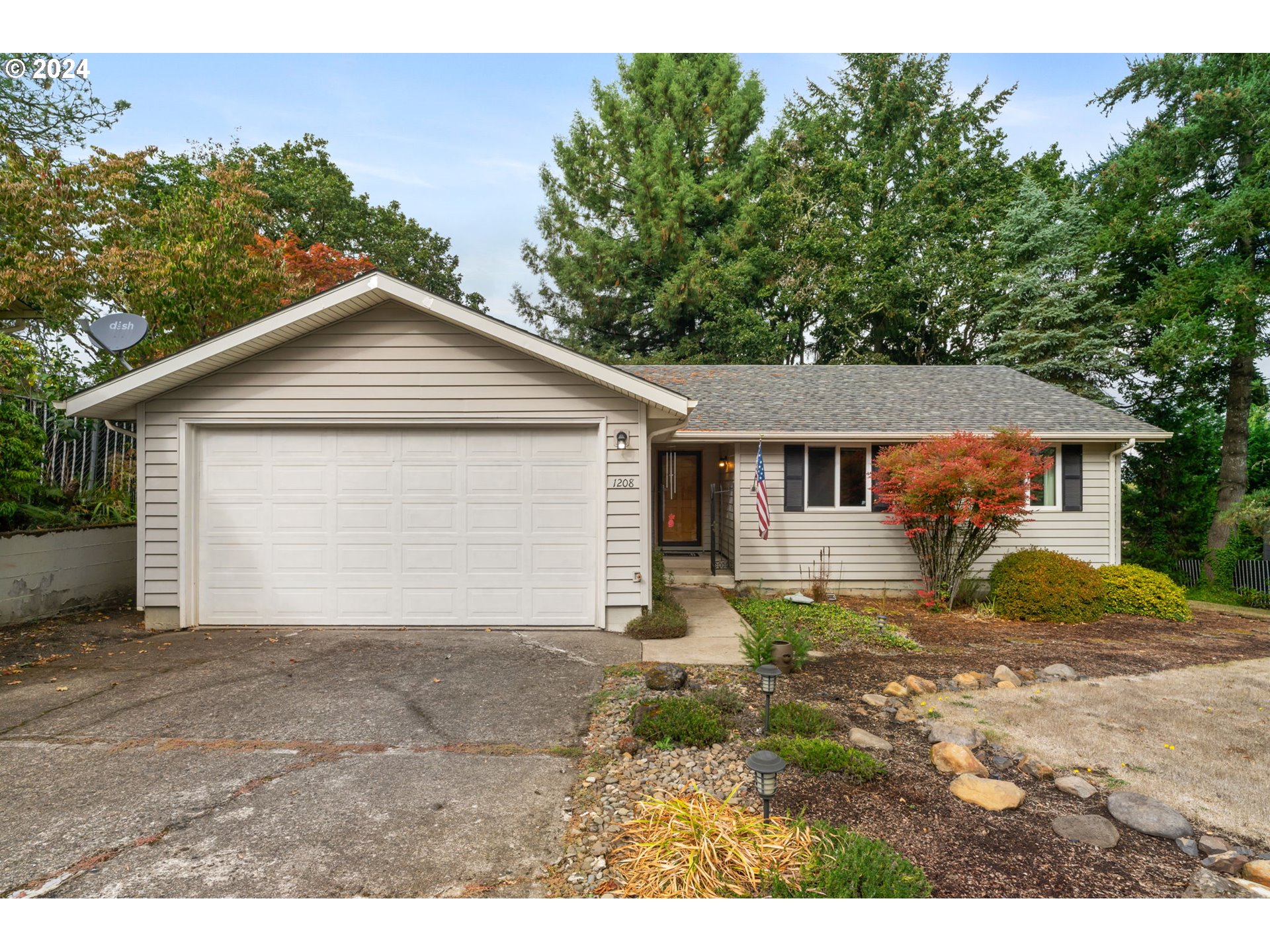 1208 Southwest Maple Street Dallas, OR 97338 - Photo 1 of 37 Gallery Image 1