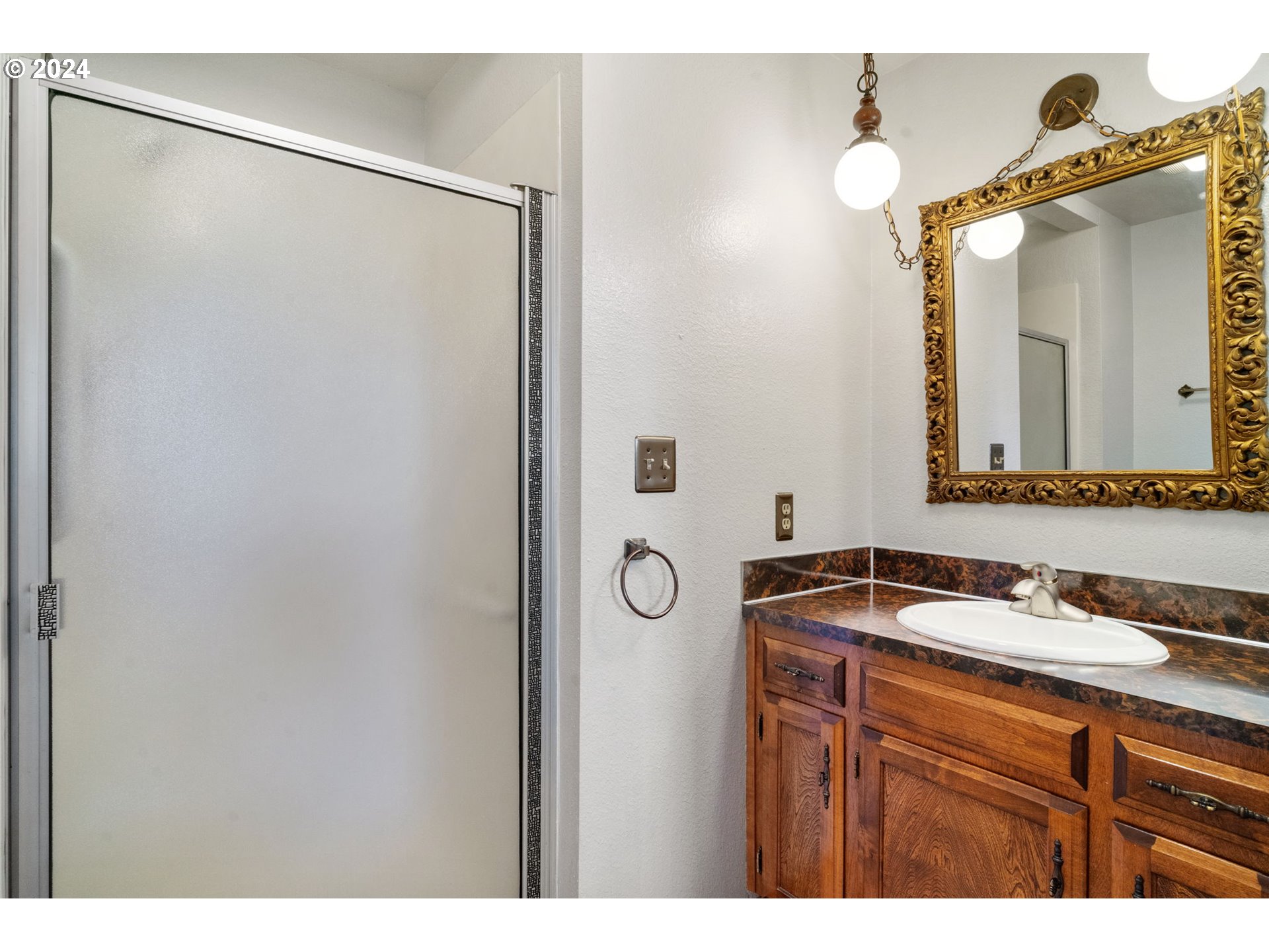 1208 Southwest Maple Street Dallas, OR 97338 - Photo 18 of 37 Gallery Image 18