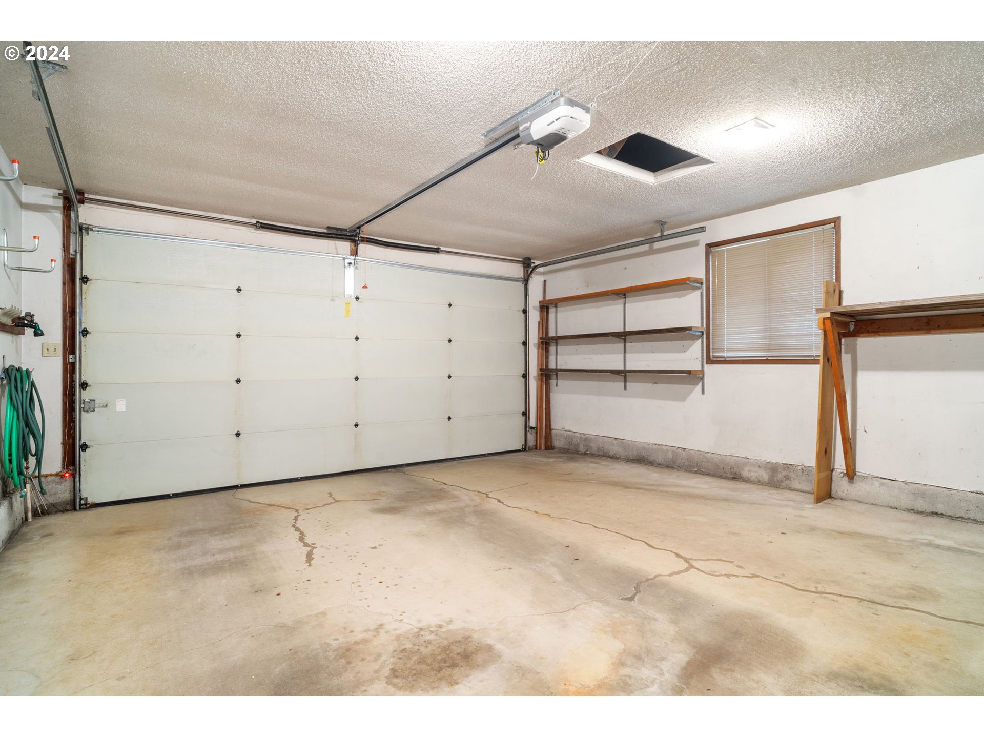 1208 Southwest Maple Street Dallas, OR 97338 - Photo 28 of 37 Gallery Image 28