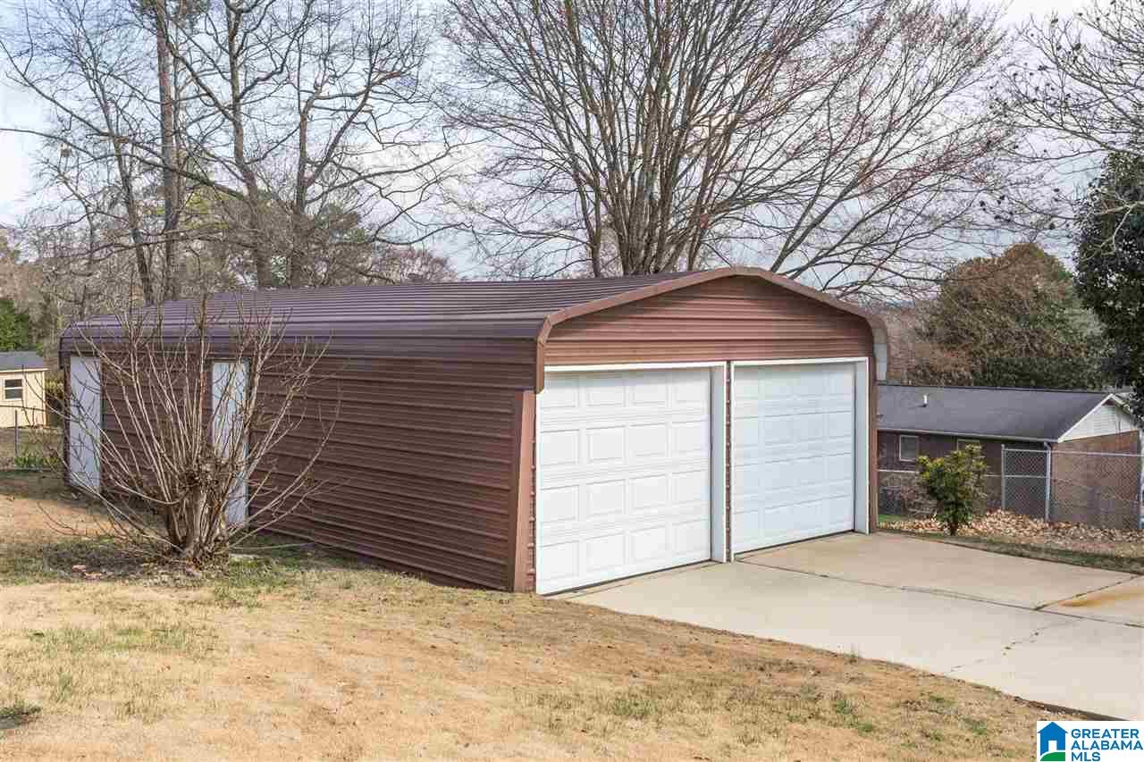 901 Magnolia Avenue Oneonta, AL 35121 - Photo 27 of 31