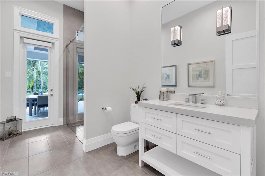 627 Hickory Road Naples, FL 34108 - Photo 19 of 36 Guest Bath