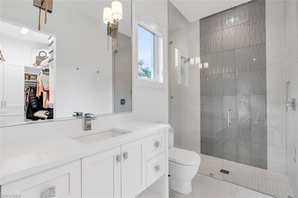 627 Hickory Road Naples, FL 34108 - Photo 24 of 36 Gallery Image 24