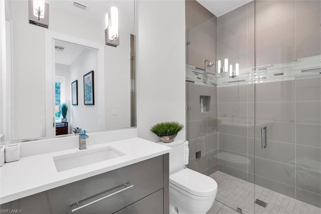 627 Hickory Road Naples, FL 34108 - Photo 26 of 36 Gallery Image 26