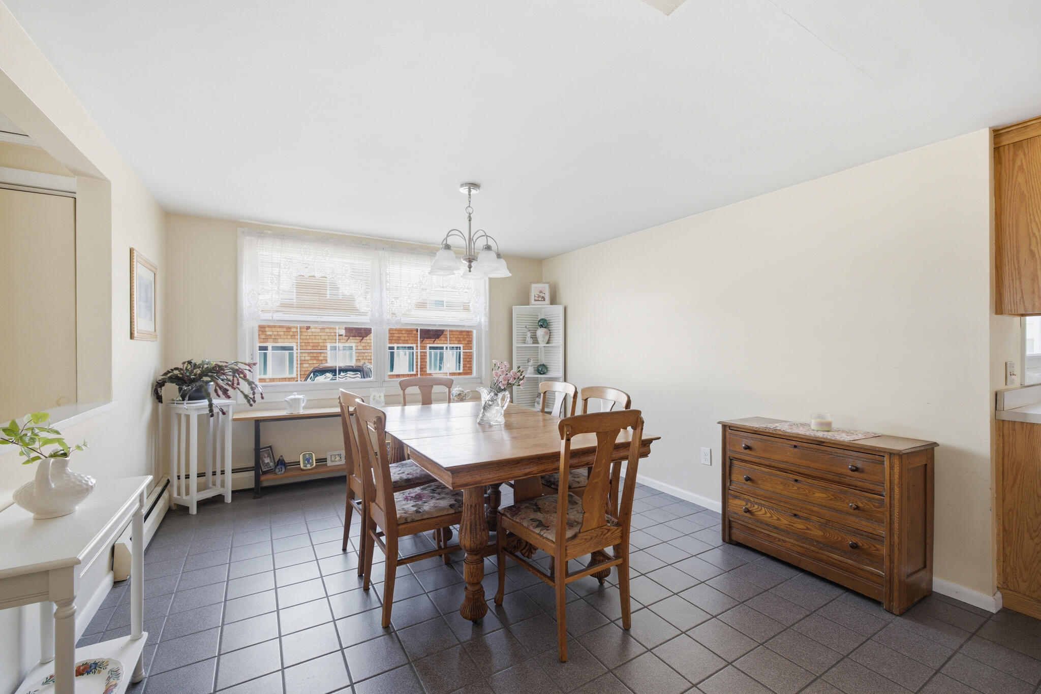 5 Roussin Street Old Orchard Beach, ME 04064 - Photo 14 of 40 3G0A5124