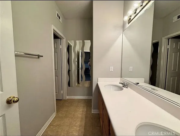 $3,900 | 3715 Club Rancho Drive, Palmdale, CA 93551