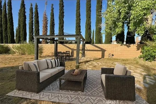 $4,500 | 3715 Club Rancho Drive, Palmdale, CA 93551