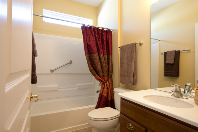 888 Ravine Court Elgin, IL 60124 - Photo 20 of 25