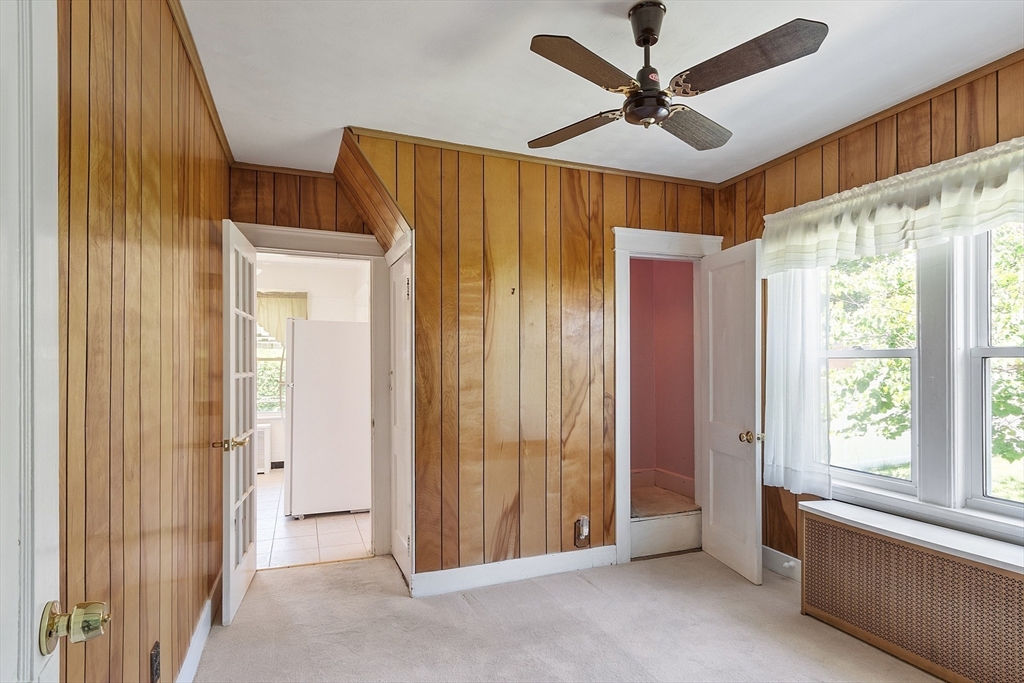 37 Rowena Street Worcester, MA 01606 - Photo 18 of 40 Gallery Image 18