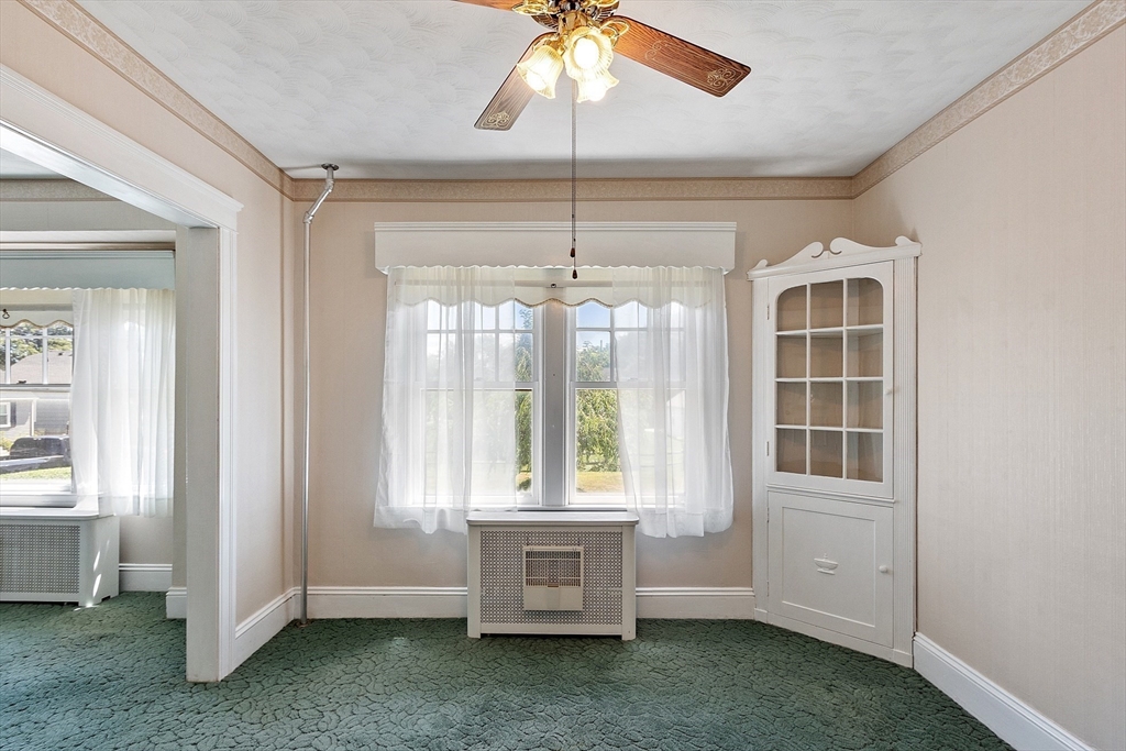 37 Rowena Street Worcester, MA 01606 - Photo 28 of 40 Gallery Image 28