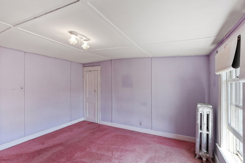 37 Rowena Street Worcester, MA 01606 - Photo 34 of 40 Gallery Image 34