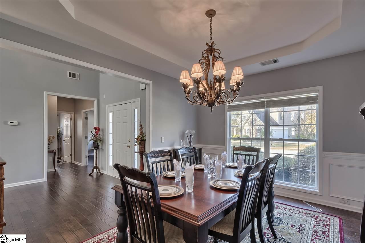 24 Springleaf Court Simpsonville, SC 29681 - Photo 3 of 35 Gallery Image 3